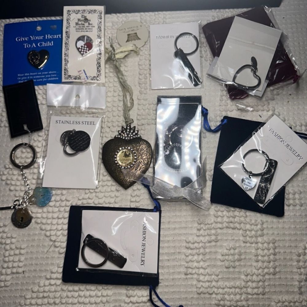 J155 Bulk Bundle of 10 NWT Miscellaneous Heart Items